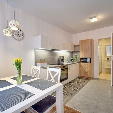 Blizej Morza 16 Premium Apartment Kolobrzeg Exterior photo